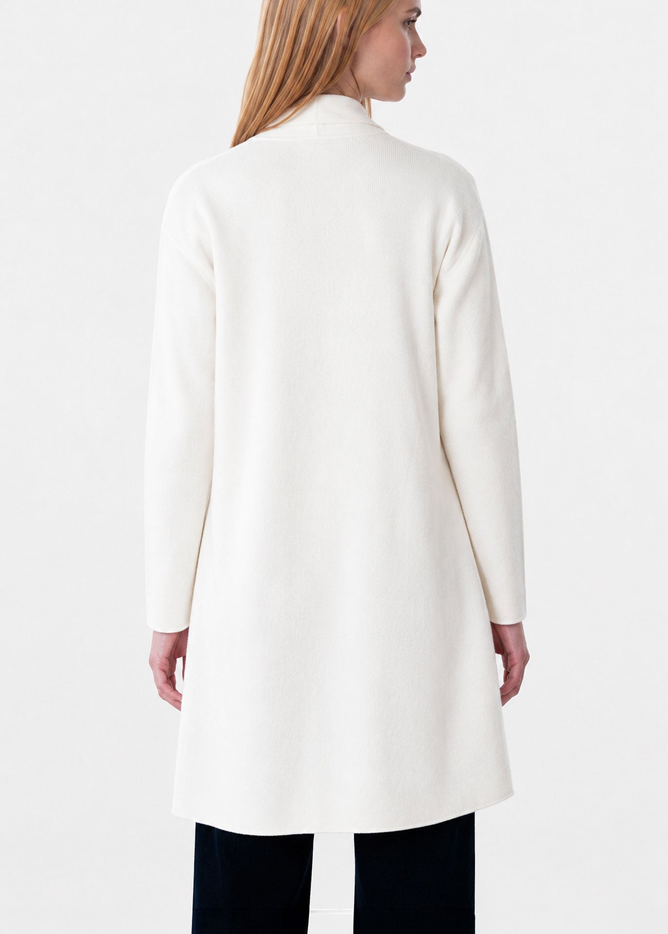 White Apapachoa Sweater