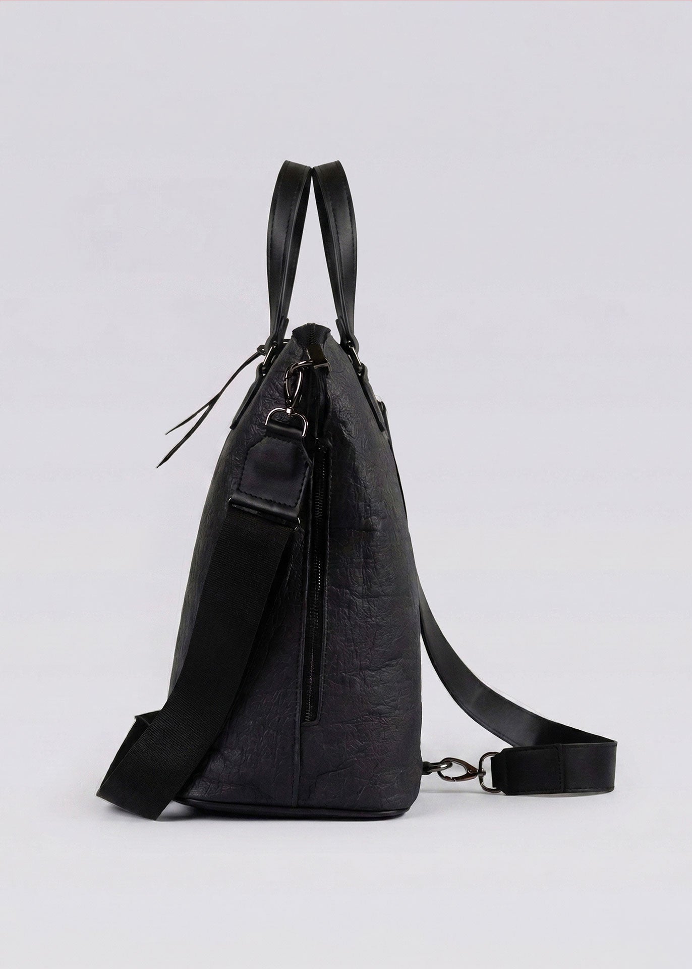 Black Temiqui Backpack